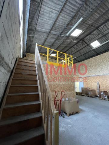Location / Local Industriel / Bâtiment