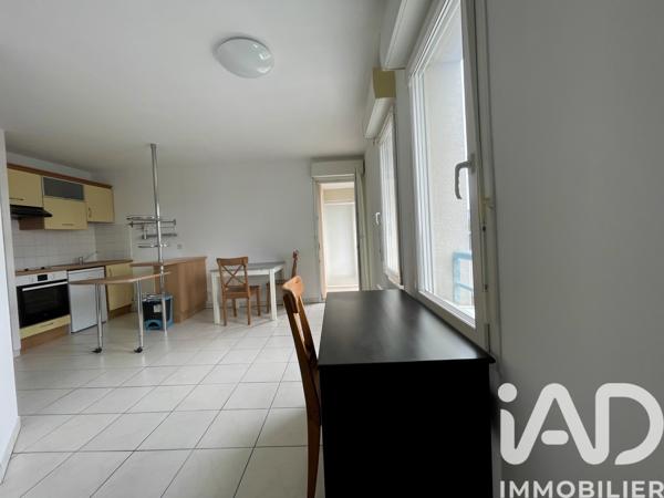 Location studio 35 m² Saint-Nazaire