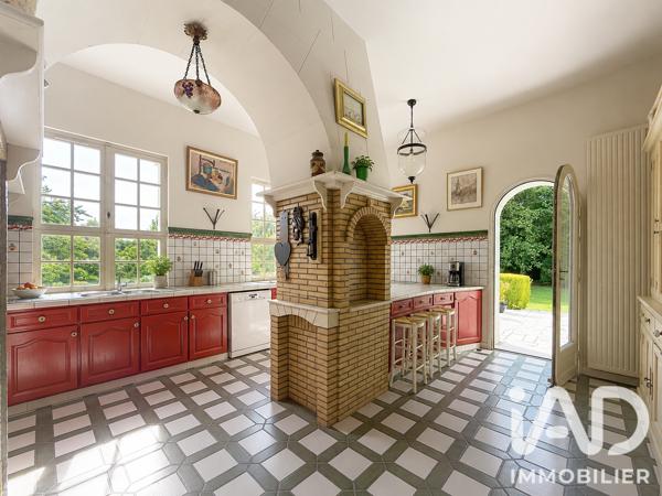 Maison à vendre 14 pièces 512 m² Saint-Gatien-des-Bois