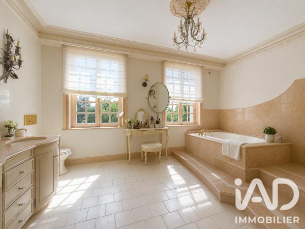 Maison à vendre 14 pièces 512 m² Saint-Gatien-des-Bois