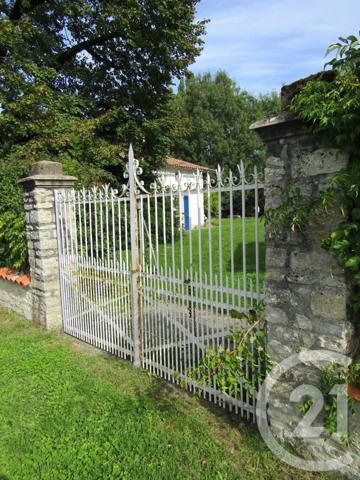 Maison à vendre  4 pièces - 86 m2 SELIGNE - 79