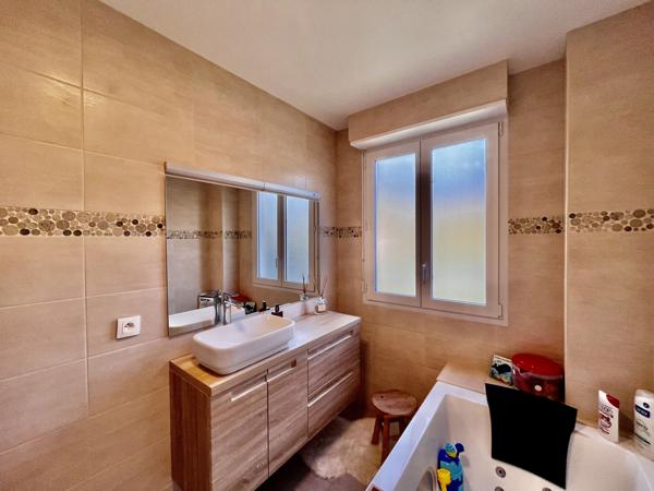 Vente Maison 5 pièces 95 m2 à Pommeuse