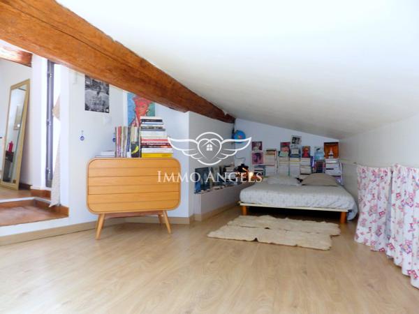 T4 125m² utiles, dernier étage, terrasse