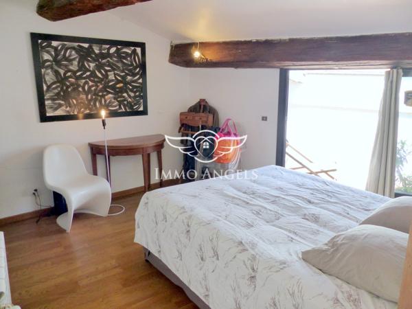 T4 125m² utiles, dernier étage, terrasse