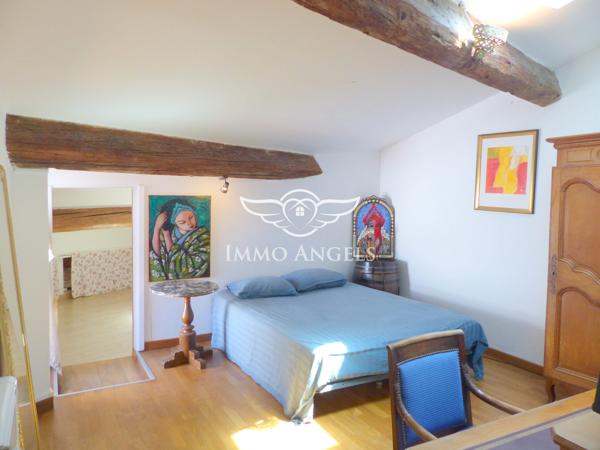 T4 125m² utiles, dernier étage, terrasse