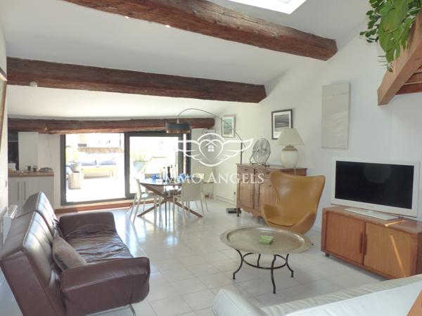 T4 125m² utiles, dernier étage, terrasse