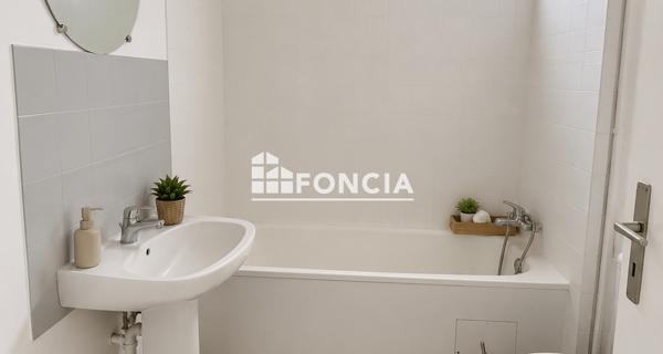 À vendre Appartement 2 pièces 50 m² - Nîmes 30000