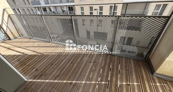 Location Studio 29 m² - Meudon La Foret 92360