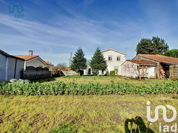 House for sale 6 rooms 103 m² Tonnay-Charente