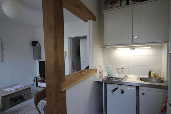 Immeuble Epernon 3 F2 avec parking pour investissement locatif.
