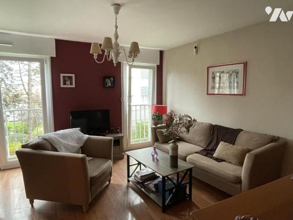 LOOS - Bel Appartement Type 3 Spacieux d'env. 74m²