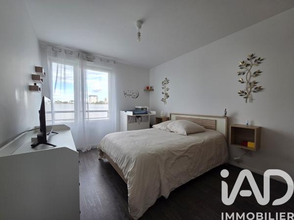 Appartement à vendre 2 pièces 49 m² Dammarie-les-Lys