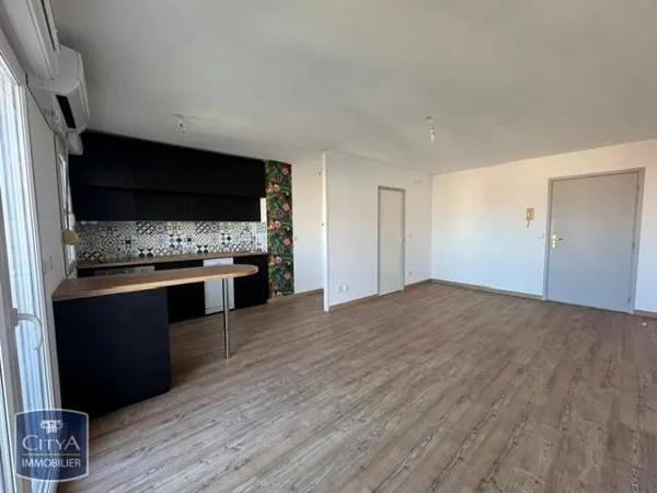 Appartement à louer 2 pièces 46.43m² Carcassonne (11000)