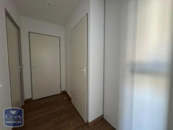 Appartement à louer 2 pièces 46.43m² Carcassonne (11000)