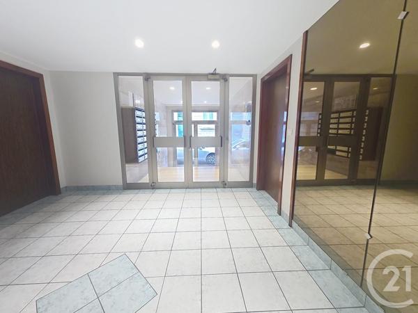 Appartement F3 à vendre  3 pièces - 82,47 m2 REIMS - 51