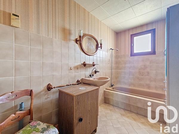 Maison à vendre 3 pièces 77 m² Saint-Julien-du-Sault