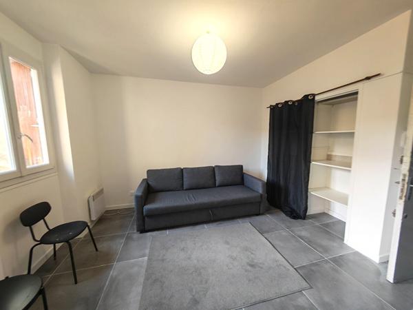 Appartement T1 à louer à Marseille - Référence RS1323