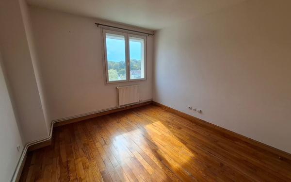 Appartement à vendre    3 pièces •  Compiègne