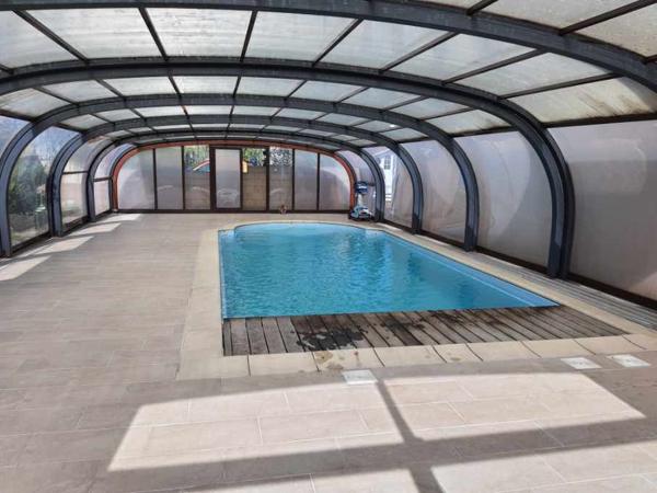 MARAINVILLER : charmante maison d'environ 172 m² avec piscine