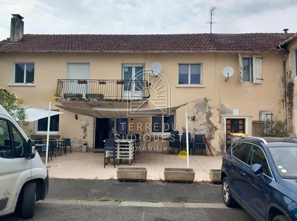 Immeuble 413.11 m² 1 etage(s)