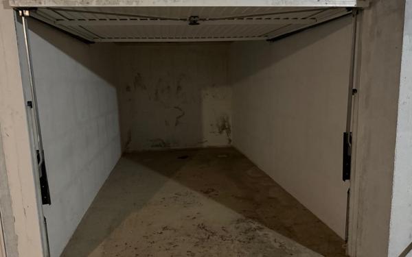 Stationnement à louer    18 m2 Perpignan