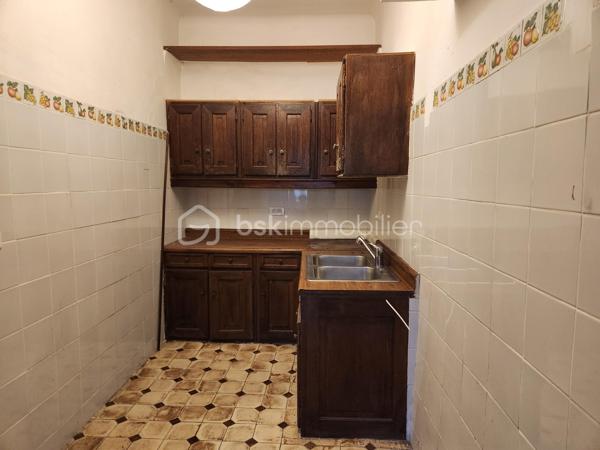 Maison en pierre de 193,91 m²