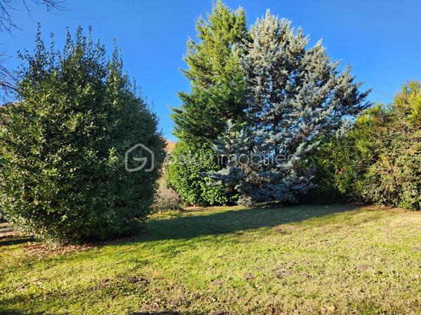 Maison en pierre de 193,91 m²