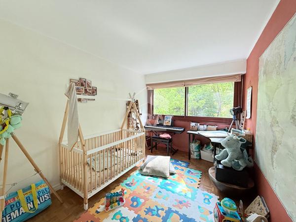 À vendre : Appartement 4 pièces 93 m² à GIF SUR YVETTE