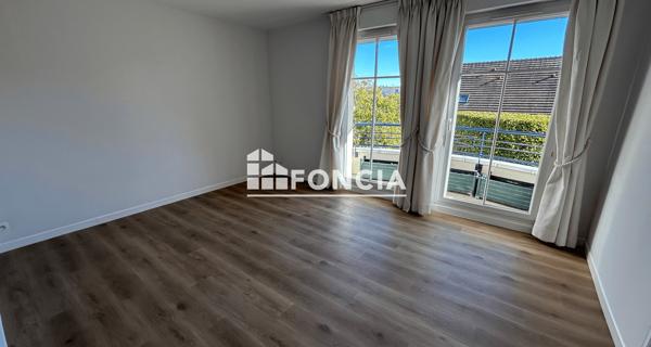 Location Appartement 3 pièces 145.38 m² - Laon 02000