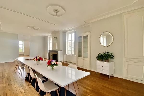 A LOUER - APPARTEMENT FAMILIAL T6 D'EXCEPTION DE 204M² ENTRE GARE ET MUSEE DES ARTS