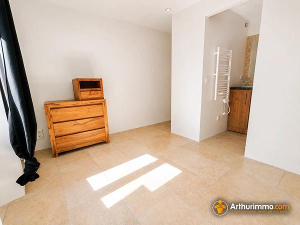Location                                                      Appartement
                        
                     2 pièces                      42 m2                     à Pourrières