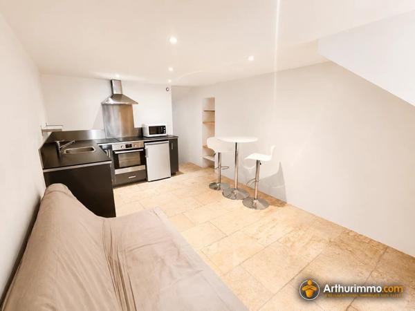 Location                                                      Appartement
                        
                     2 pièces                      42 m2                     à Pourrières