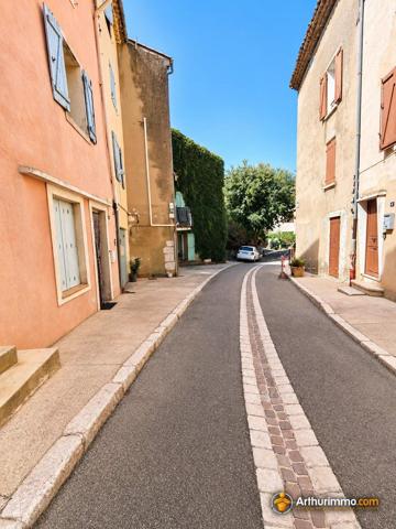 Location                                                      Appartement
                        
                     2 pièces                      42 m2                     à Pourrières