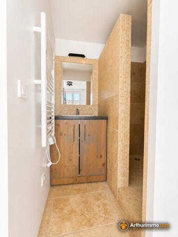 Location                                                      Appartement
                        
                     2 pièces                      42 m2                     à Pourrières