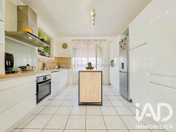 Maison à vendre 4 pièces 80 m² Sévérac d'Aveyron