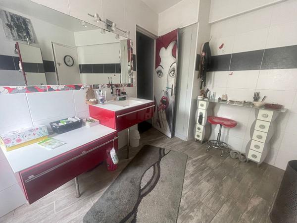 Vente Maison Aytre 9 pièces 233m²-IRM4338