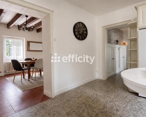 Maison
         8 pièces
        - 164 m² 369 000 € *