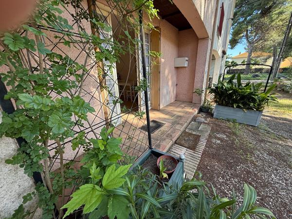 Vias Village - Spacieux T2 avec jardin privatif à 2 km des plages !
