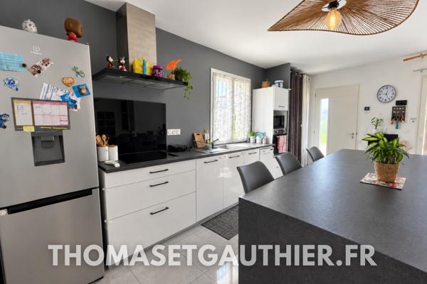 Maison de 2020 de plain-pied avec 3 chambres et garage à Bédarrides