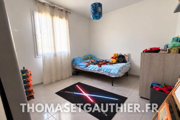 Maison de 2020 de plain-pied avec 3 chambres et garage à Bédarrides