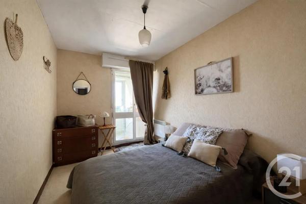 Appartement T2 à vendre  2 pièces - 35,73 m 2   ST HILAIRE DE RIEZ  - 85