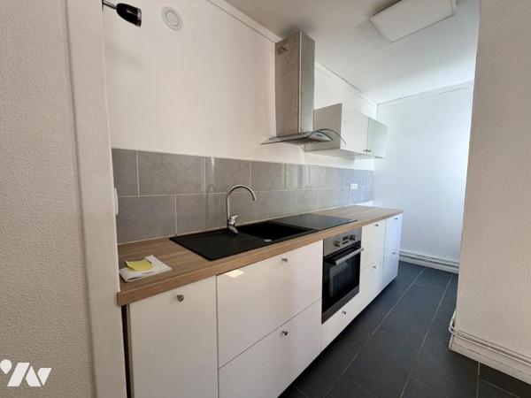 Dernier étage avec grande terrasse – T2 à rénover - 47m²