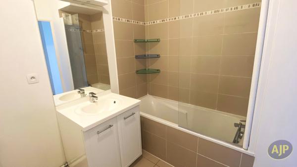 Vente appartement Avrille : 199 000 € - AJP Immobilier Angers