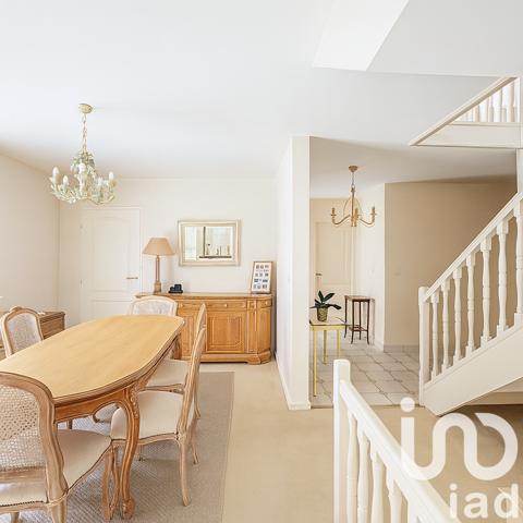 Maison à vendre 7 pièces 202 m² La Queue-en-Brie