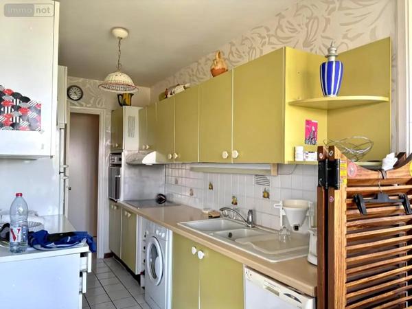 Achat - Appartement Saint-Genis-Pouilly 01630 76 m 2 8000 m 2