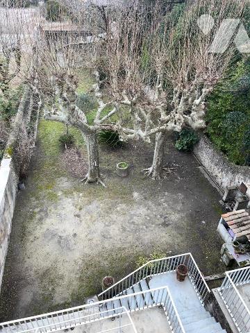 Hôtel particulier avec jardin plein Sud