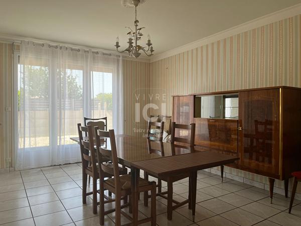 Maison 3 pièces 81m² avec jardin et deux garages