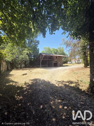 Immeuble à vendre 130,93 m² Montguyon