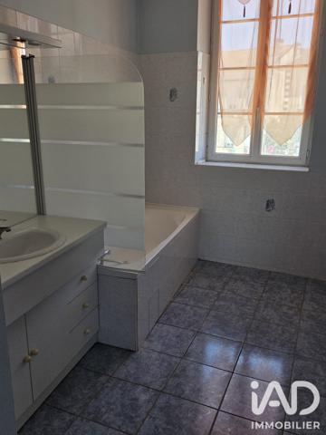 Immeuble à vendre 130,93 m² Montguyon