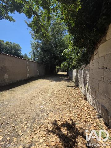Immeuble à vendre 130,93 m² Montguyon
